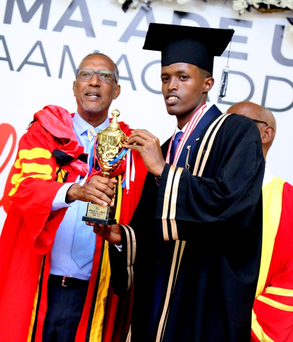 Madaxweynaha oo farxadda