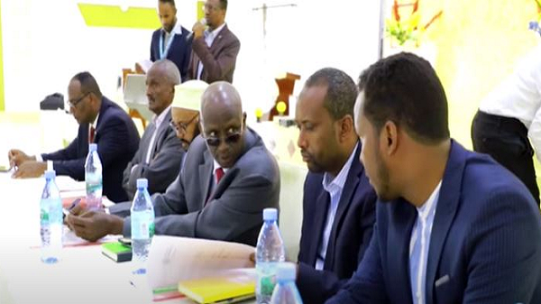 Boorama Hawl Wadeennada iyo Gadiidka ka Shaqayn Doona Diiwaan-gelinta Kaadh Badalka oo