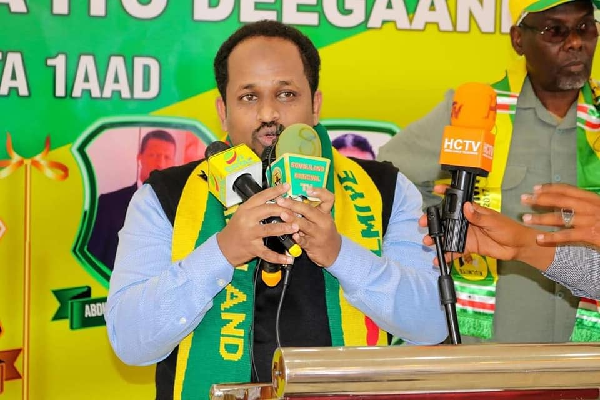 Afhayeenka xisbiga muxaafidka ah ee KULMIYE, Cabdinaasir Muxumed Xasan Buuni,