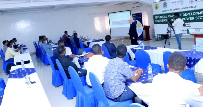 Wasiirka Macdanta oo Furay kulanka horumarinta Aagga Korontada ee Somaliland.