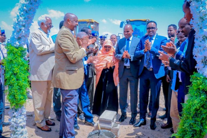 Aaga warshadaha Gobolka Maroodijeex oo maanta la Dhagax-dhigay