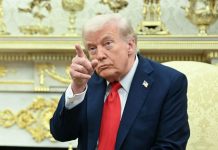 Trump oo u hanjabay Iiraan ka dib markii aaska Khamenei Lagu muujiyey baaqyo furan oo ku aaddan dilka Trump