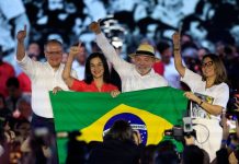 Kulaylka Doorasha Brazil iyo Hadhka Trump oo ka Dhex Muuqda Ololaha